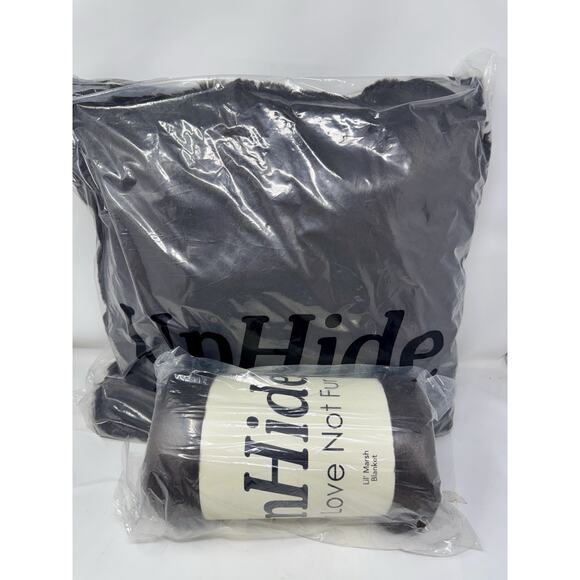 Unhide Faux Fur Bundle New Small Blanket And 20x20 Chocolate Pillow -Ship Fast - Picture 6 of 9